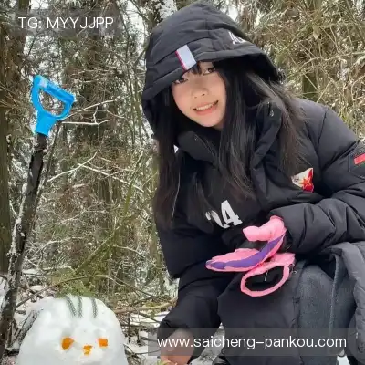 滑凤默
